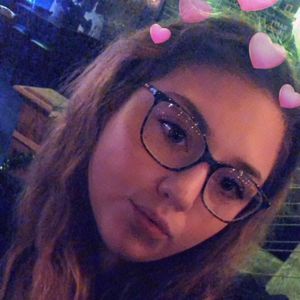 Meet your Posher, Kelsie